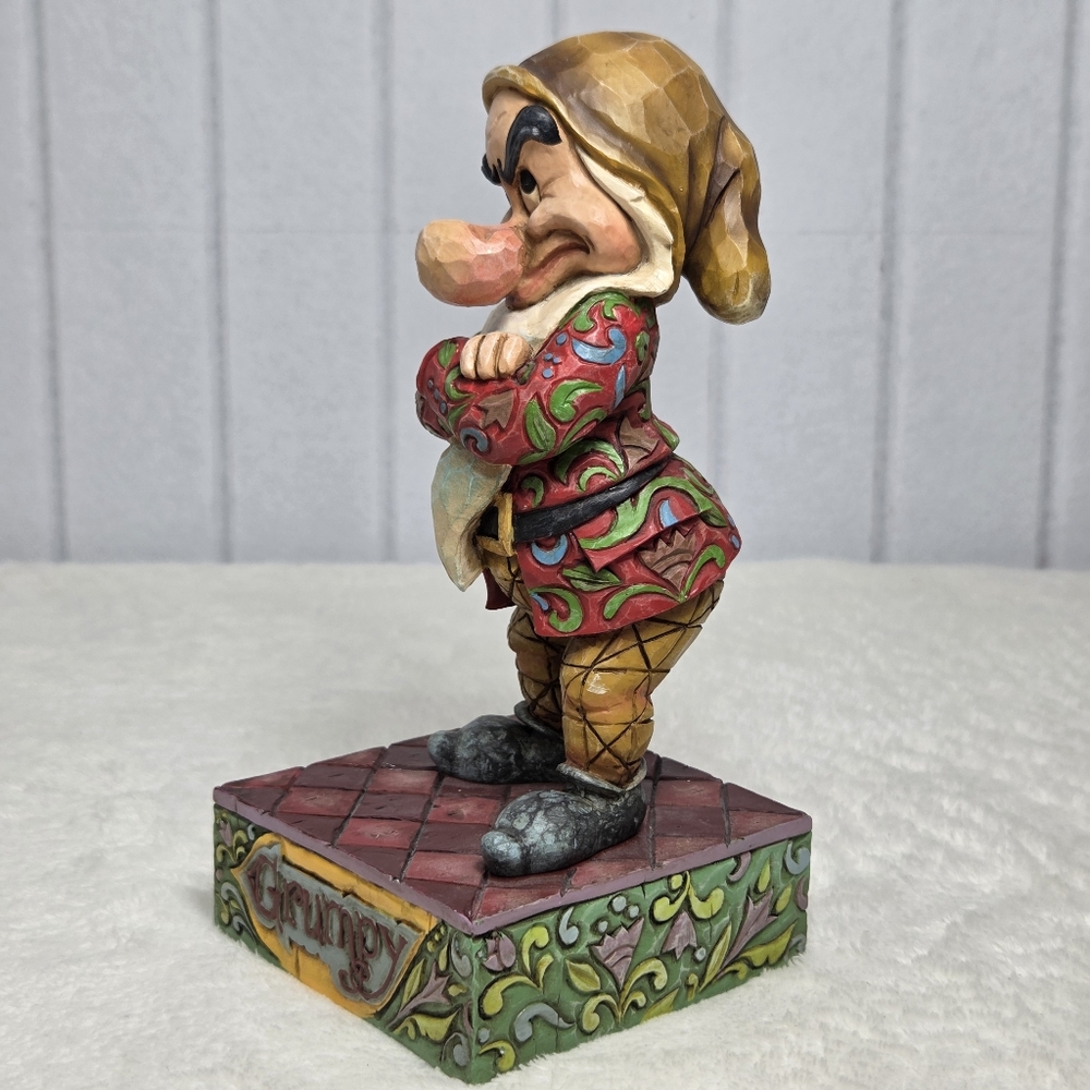 Disney Grumpy Figurine in Red, Yellow, Green, Brown and Black - Picture 4 of 9